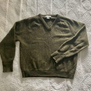 Saks Fifth Avenue Olive Cashmere V-neck Sweater